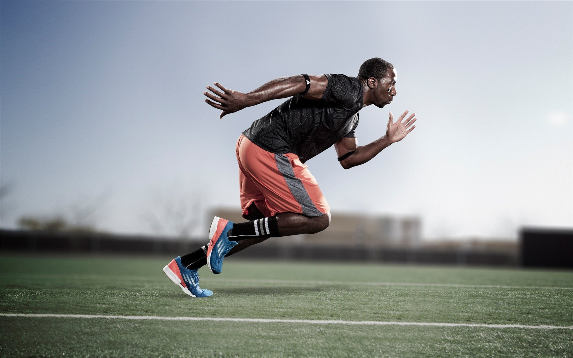 安切洛蒂为爱徒操碎心！国家德比后亲自沟通维尼修斯