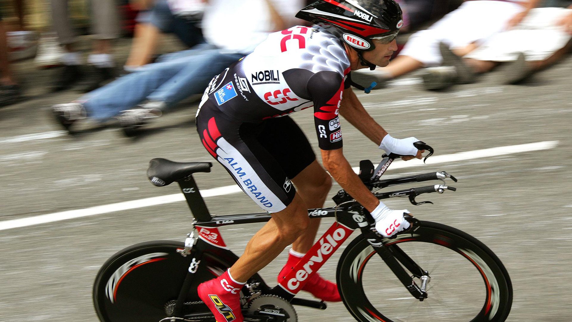 惊险逆转：谁能成就“黑马奇迹”？